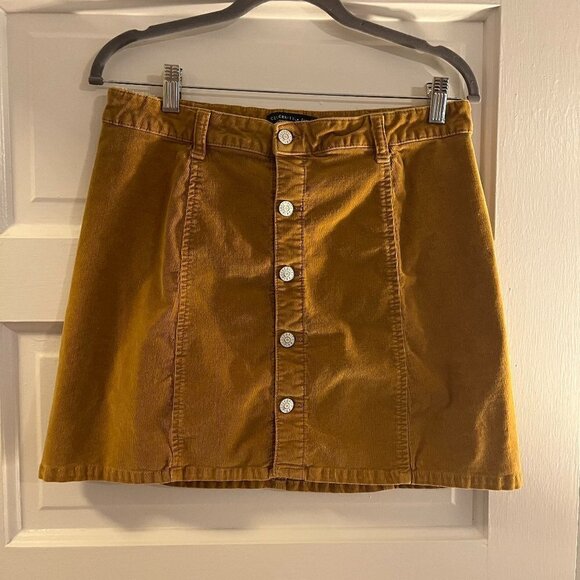 Celebrity Pink mustard mini corduroy skirt with buttons, size 13 31 - Picture 1 of 6